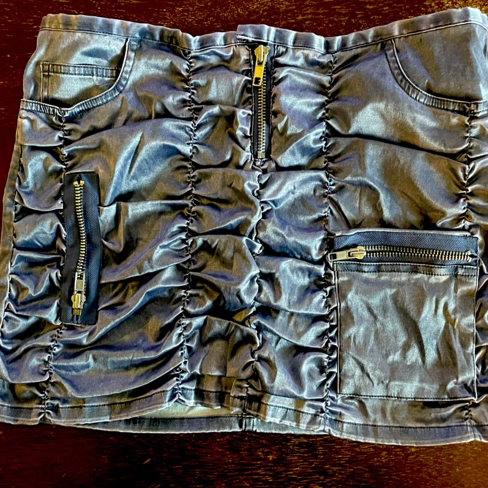 Size 27 Chrome Silver MiniSkirt Seven7 by Express